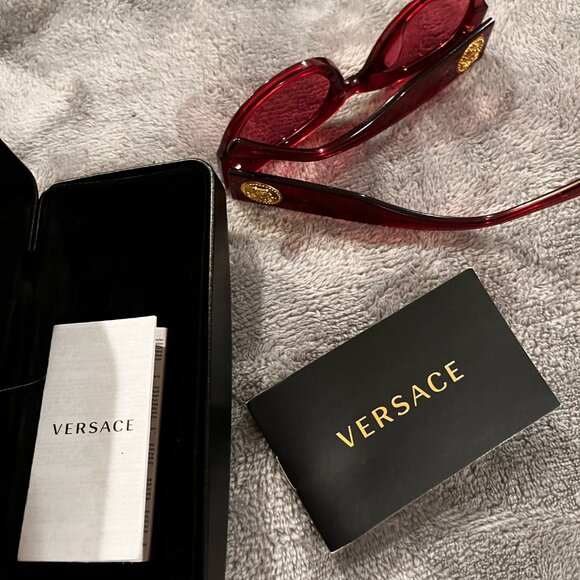 VERSACE SUNGLASSES - Picture 9 of 11